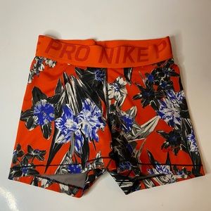 nike pros flowers